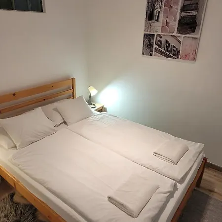 Διαμέρισμα Zrinyi 11 Balatonkenese